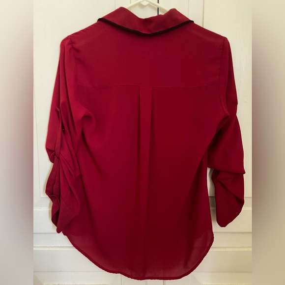 Express Women’s Blouse - Picture 2 of 2